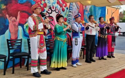 Chinatown BIA Unveils Street Seats Installation on Somerset West